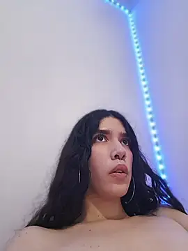 MaddyMendozax webcam