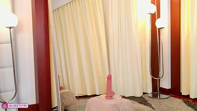 lissetlong69 webcam