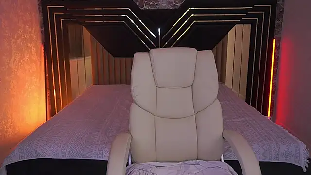 VelvetLuck webcam