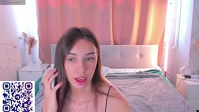 Tiffany-Grace webcam