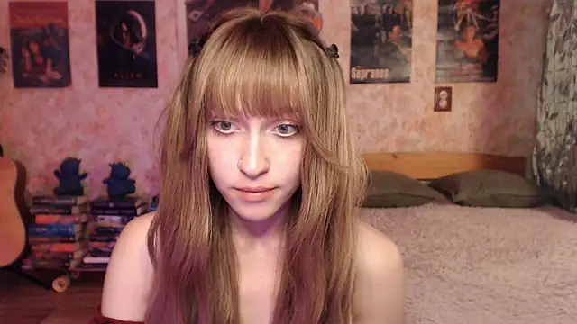 Friendly_Ellie webcam