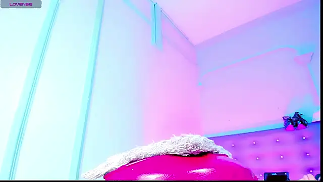 malahya_ live cam on StripChat