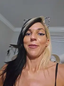 lil_jiggly webcam