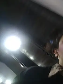 kimCosseyy webcam