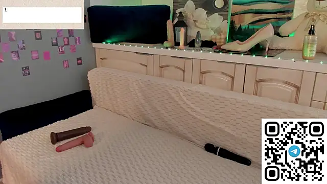 Anna_Coolidge webcam