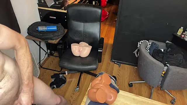 leanjamesdean live cam on StripChat