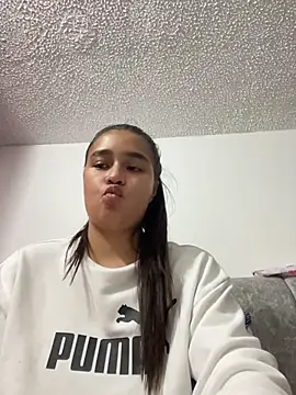 I_Samanthaa webcam