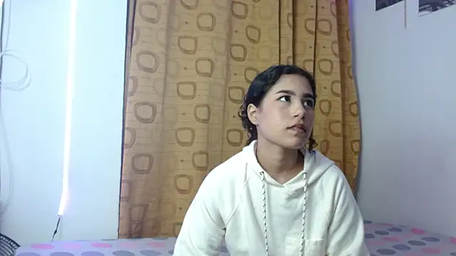 kathe_hotty (F teen) - FUCK IN MISSIONARY😈