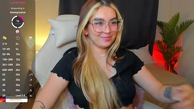 dakottaa_ webcam