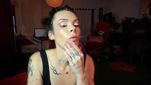 GennaJames webcam
