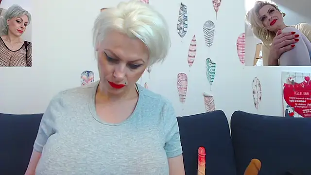 Golden__Girl__WOW__ webcam