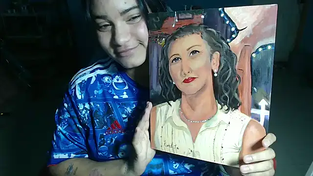 Hilarybunnyy webcam