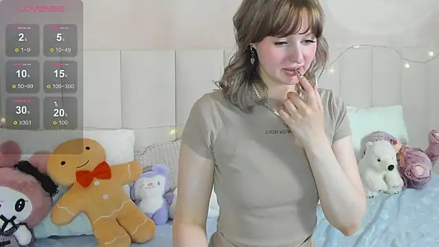 AdeleSilvy webcam