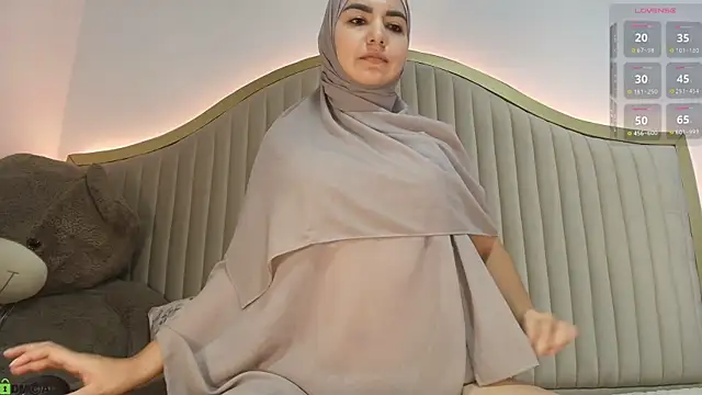 dalilasaadi_ webcam