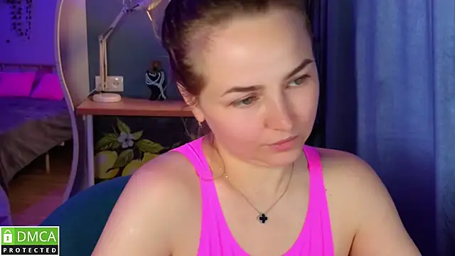 Mira_Mermayd webcam