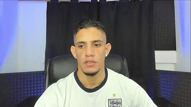 jhonnysnow17 webcam