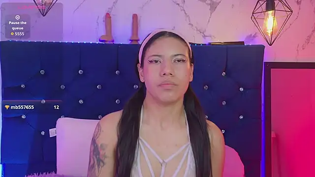 Dakotaa_Johnson