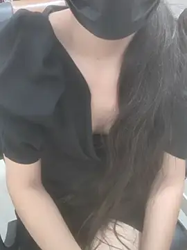 sushmita0 live cam on StripChat