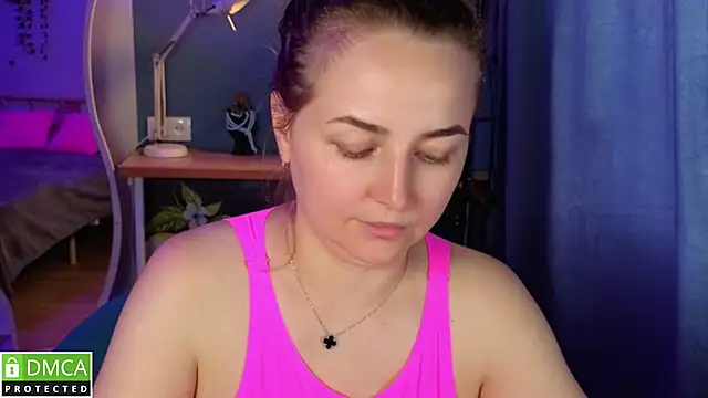 mira_mermayd - Mira_Mermayd's free webcam