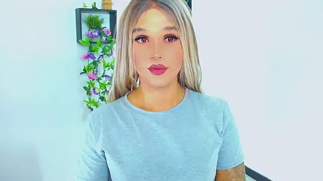 TaylorMon live cam on StripChat