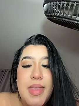 Aliciawhitee webcam