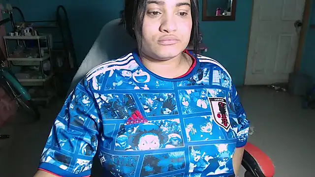 Hilarybunnyy webcam