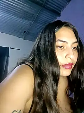xandra252 live cam on StripChat