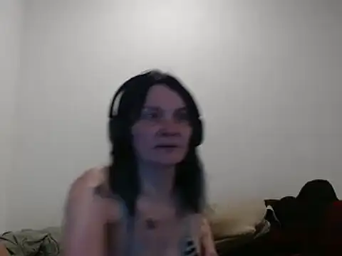 Hotmodel1984 webcam