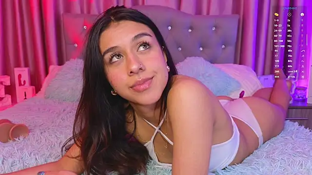 Emiily_Scott1 webcam