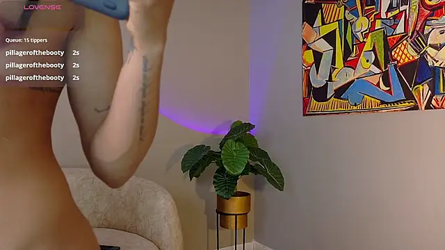 KAYLA_BATISTA webcam
