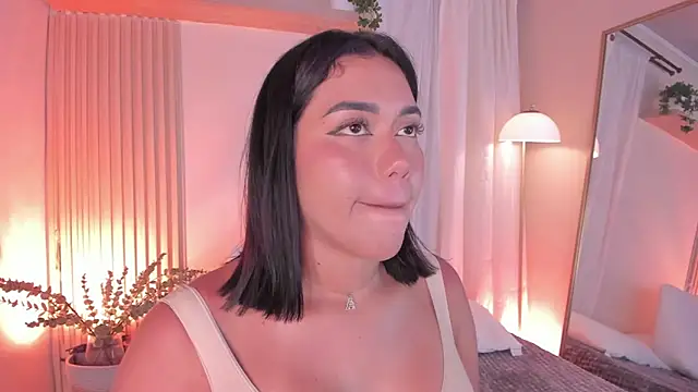 mara_brooks webcam