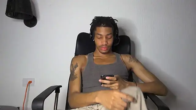 BlackBullTitus webcam