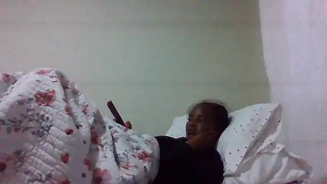 sweets_80 webcam