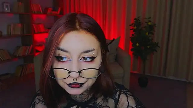 Mistress__Marcelline webcam