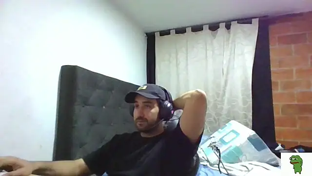 coolfriki webcam