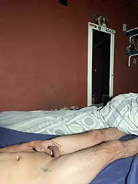 Gusaa12al webcam
