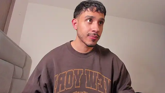 alphaandmuse webcam