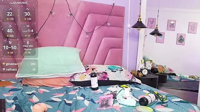 naughtyyindiann webcam