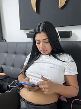 pocahontas6969 webcam