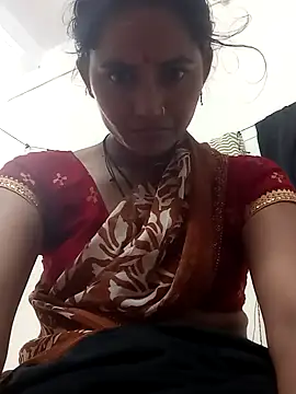Hotnewbhabi_riya webcam