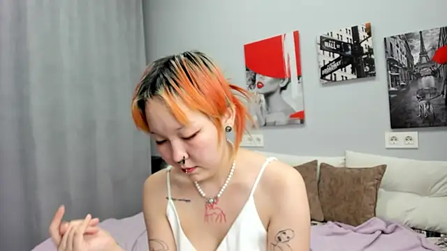 Cute__Kiko webcam