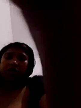 nati_linda - Nati_linda's free webcam - UK Sex Cams