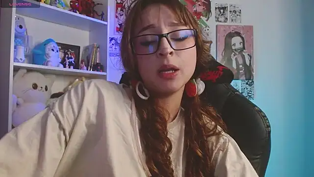 CelesteAyase webcam