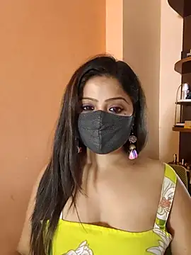 deepu_urs live cam on StripChat
