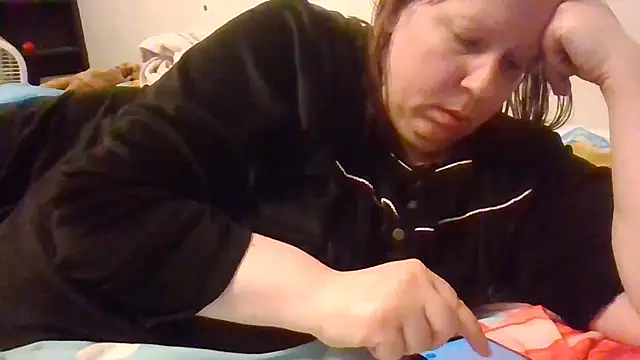 starlight1983 live cam on StripChat