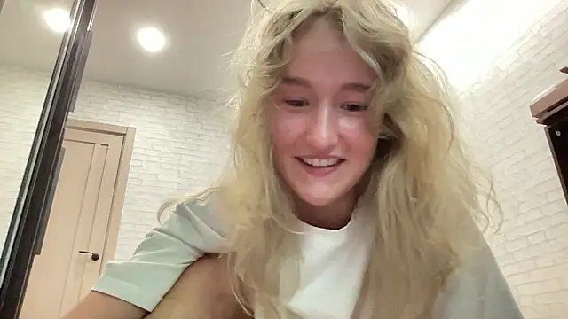 MissMillyx webcam