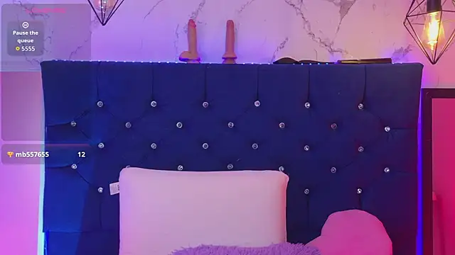 Dakotaa_Johnson live cam on StripChat