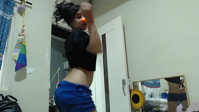 AlinaWoolf_