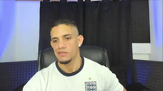 jhonnysnow17 webcam