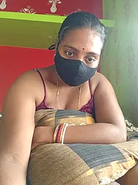 arushi_bb live cam on StripChat